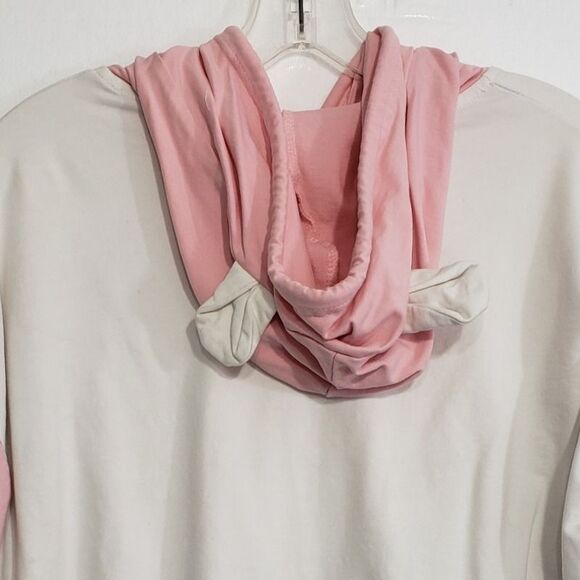 Adorable Women's Hooded Pink and White Pullover Sweater, Est. Size Medium - Picture 9 of 11